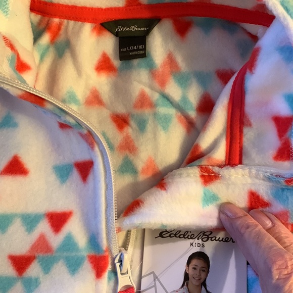 Eddie Bauer. NWT. Girls light pullover top. Beautiful southwestern desig… - Picture 6 of 10